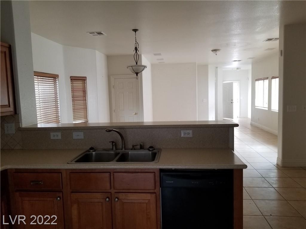 9004 Spotted Tail Avenue - Photo 15