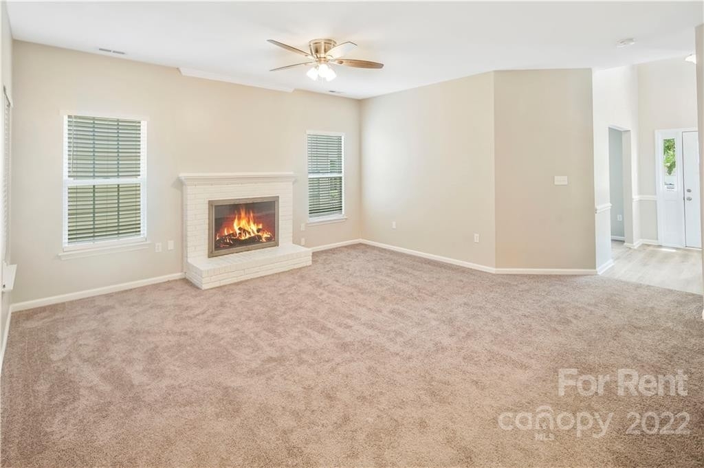 10316 Bolton Court - Photo 6