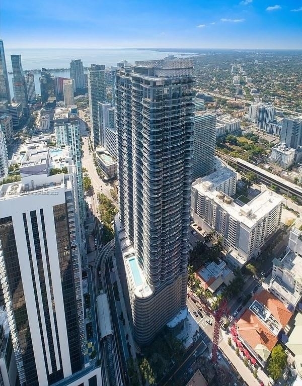 1000 Brickell Plz - Photo 80