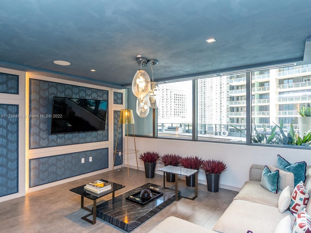 1000 Brickell Plz - Photo 60