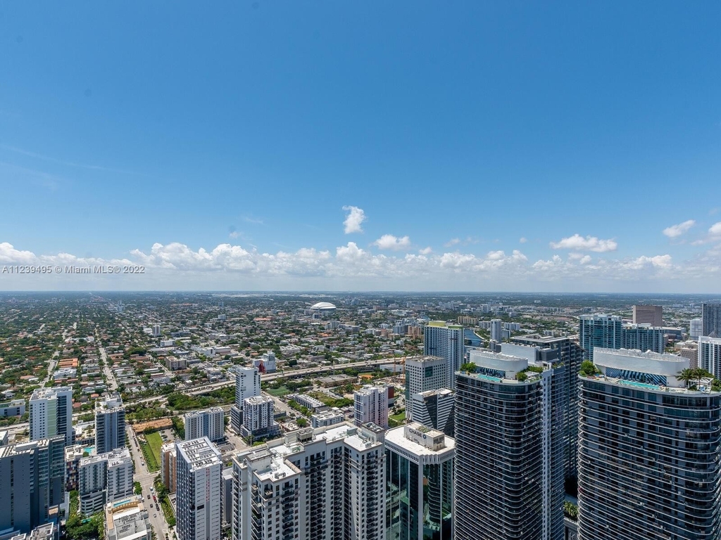 1000 Brickell Plz - Photo 56