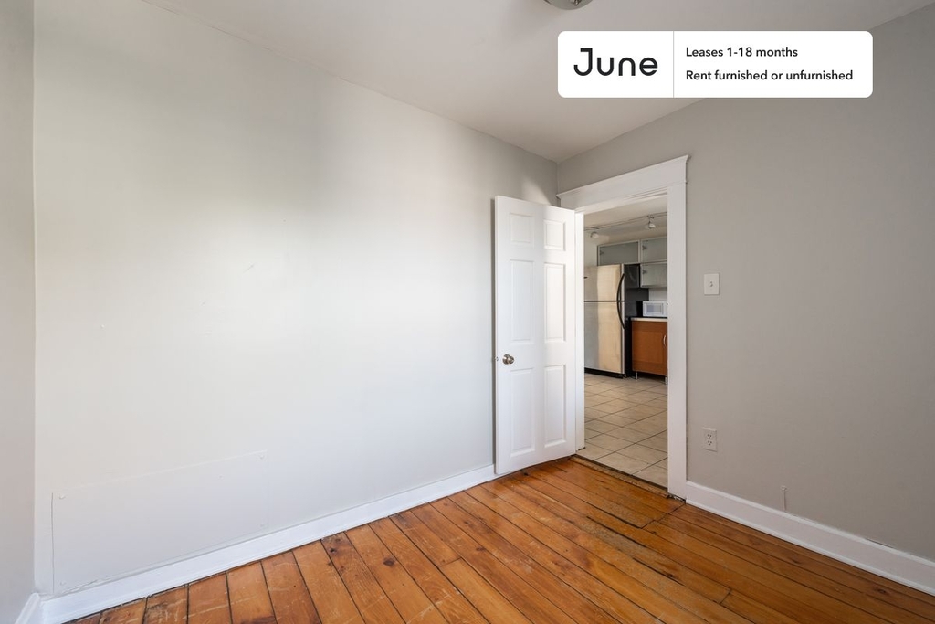 2052 West Huron Street - Photo 23