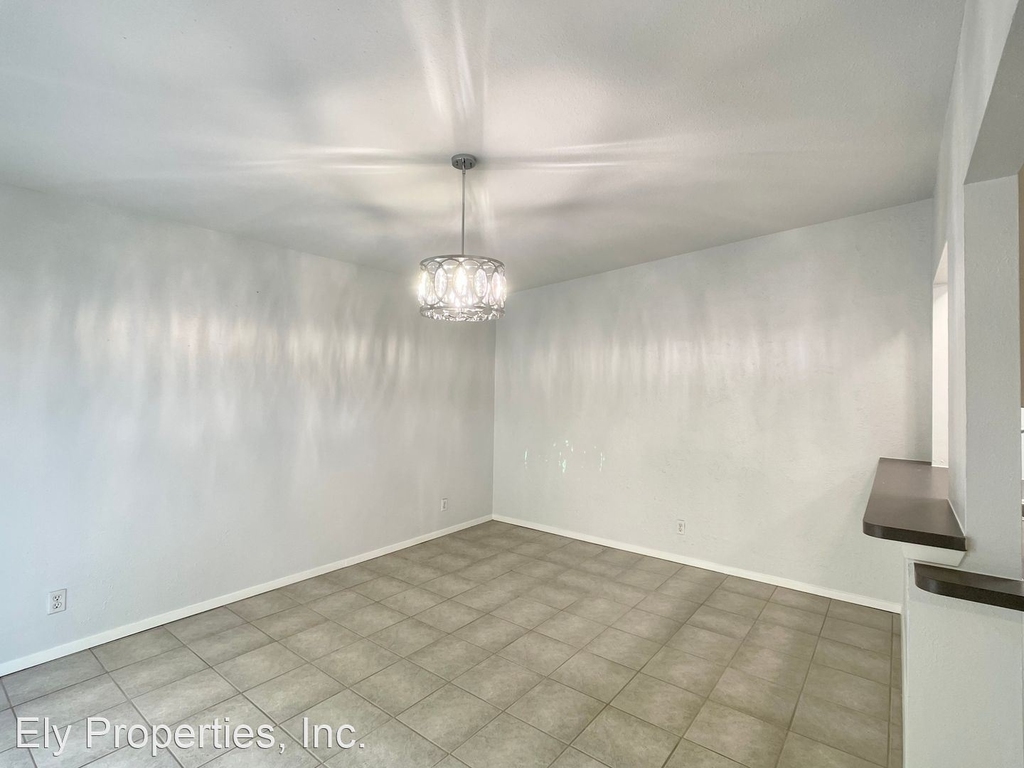 301 Craigmont Drive - Photo 14