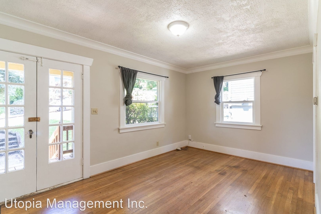 2212 Se 70th - Photo 4