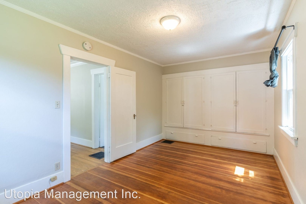 2212 Se 70th - Photo 8