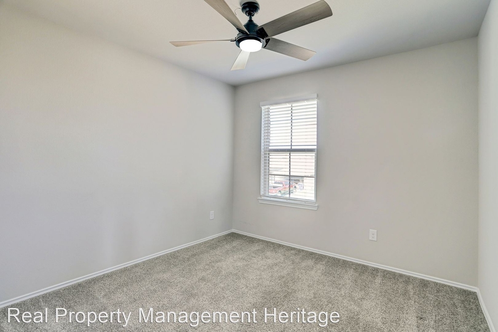 14541 Montclair Way - Photo 21