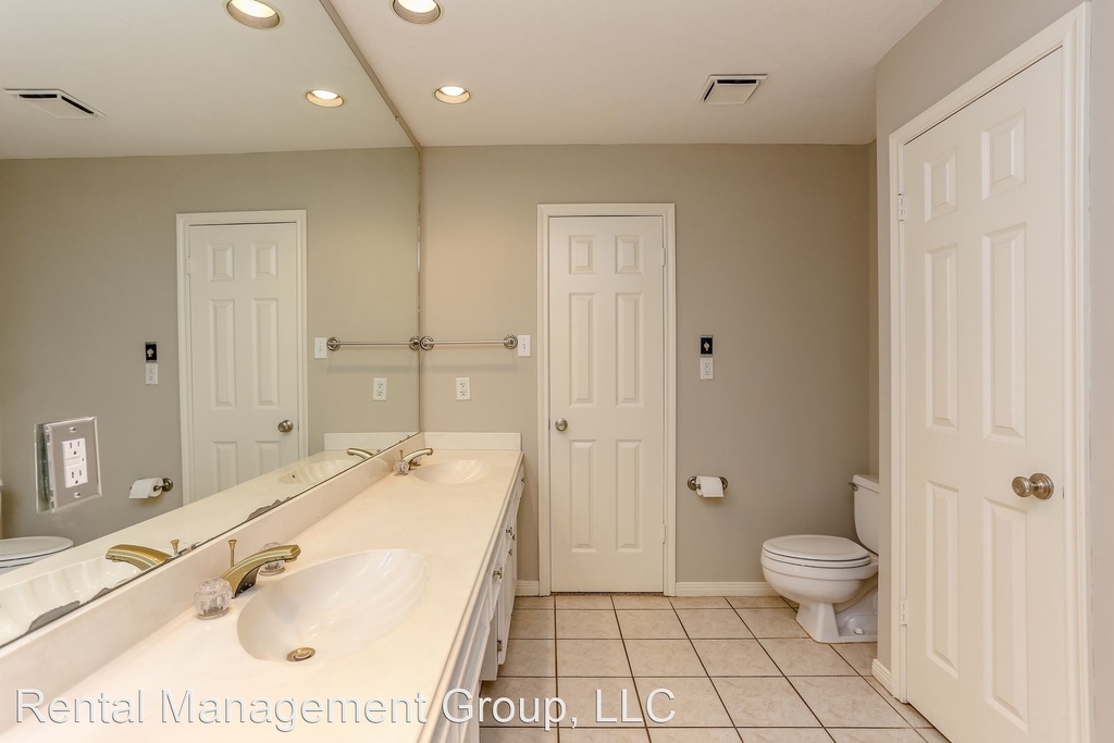 3918 Oak Gardens Drive - Photo 34