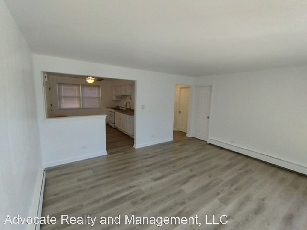 1665 Harbor Ave. - Photo 3