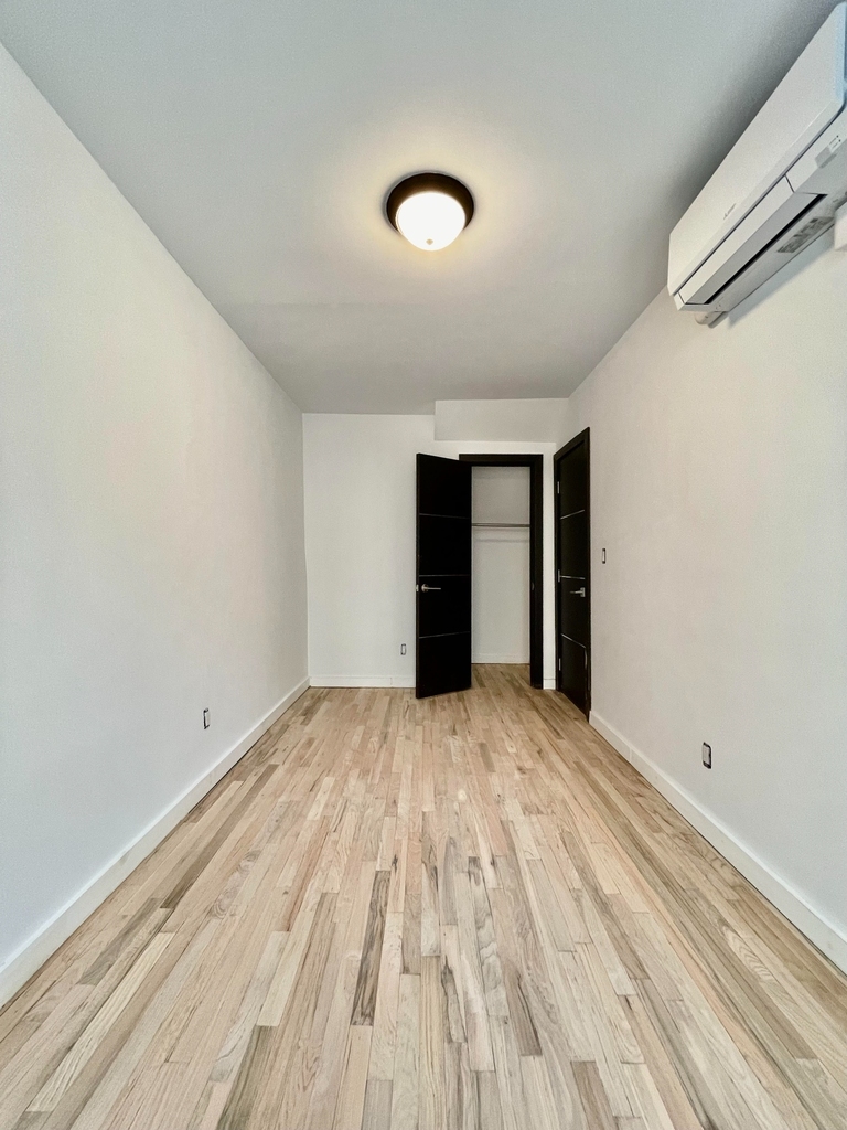 113 Rivington Street  - Photo 8