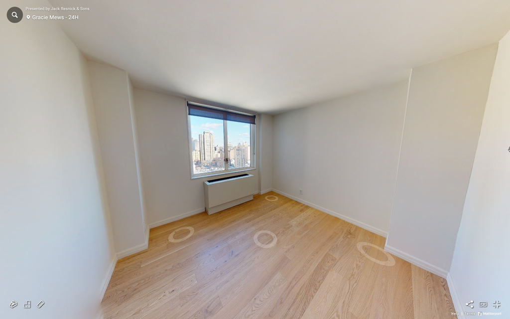 401 East 80th Street - Photo 6