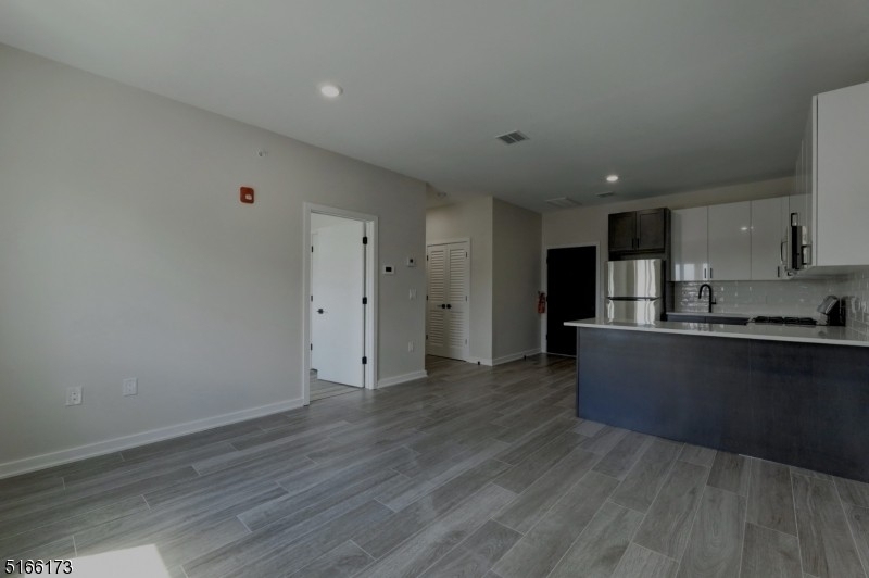 234 Main Ave - Photo 1