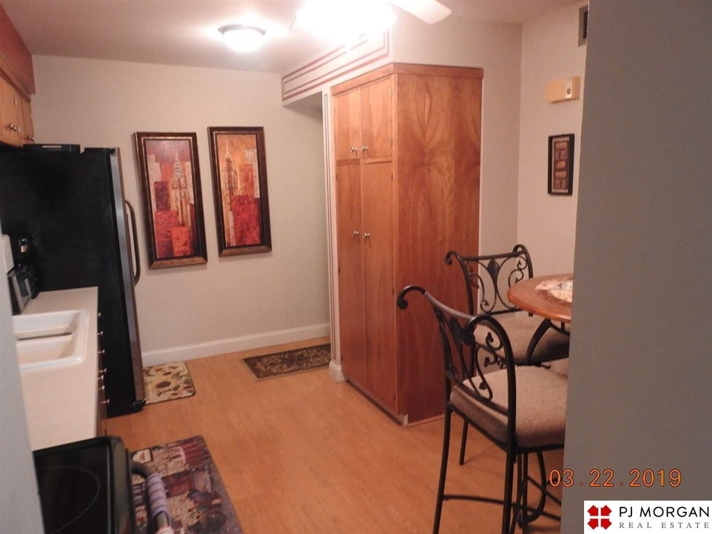 3702 Jackson Street - Photo 3