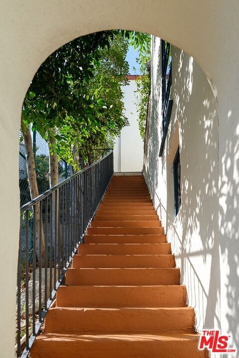 8222 Hollywood Blvd - Photo 42