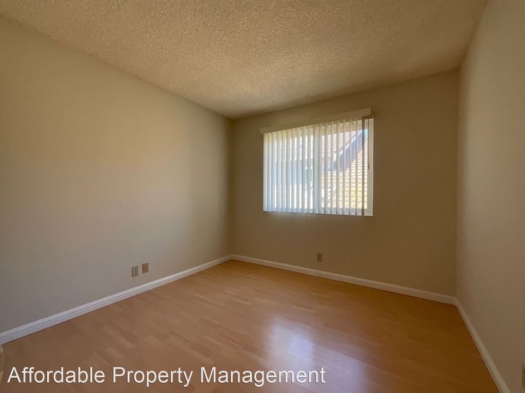 5575 Civic Terrace - Photo 9