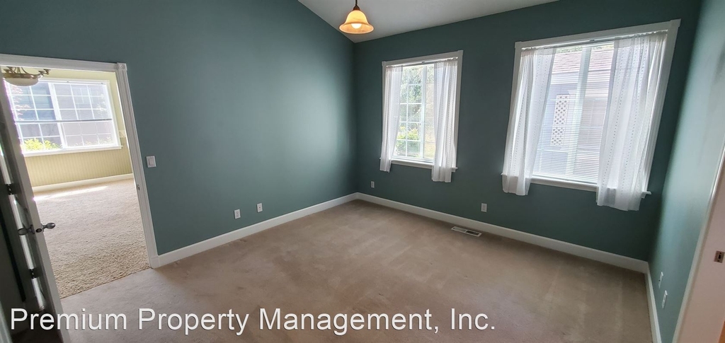 2023 West Park Court Nw - Photo 15