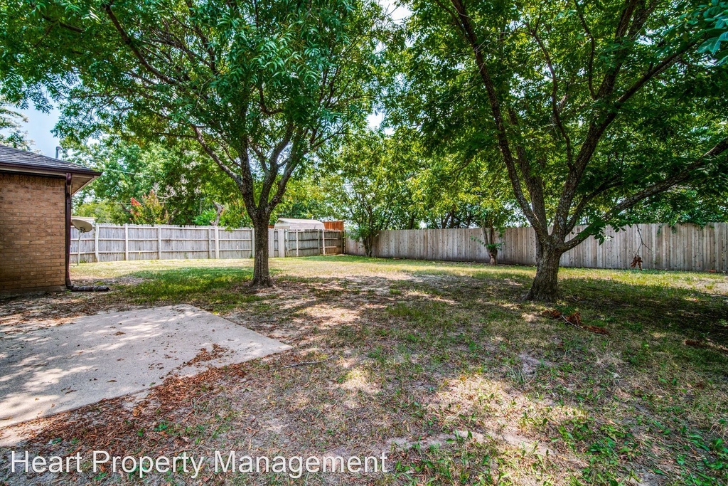 3021 Colony Dr. - Photo 21