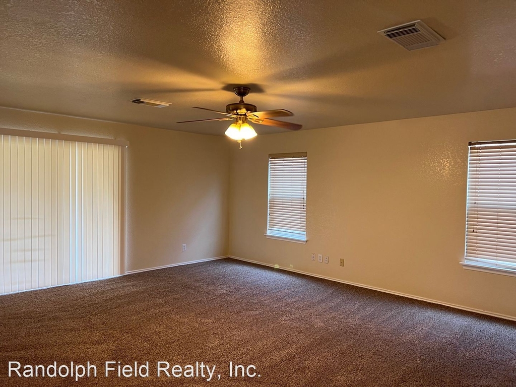 7405 Forest Edge - Photo 6