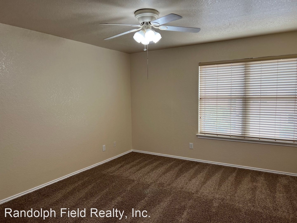 7405 Forest Edge - Photo 18