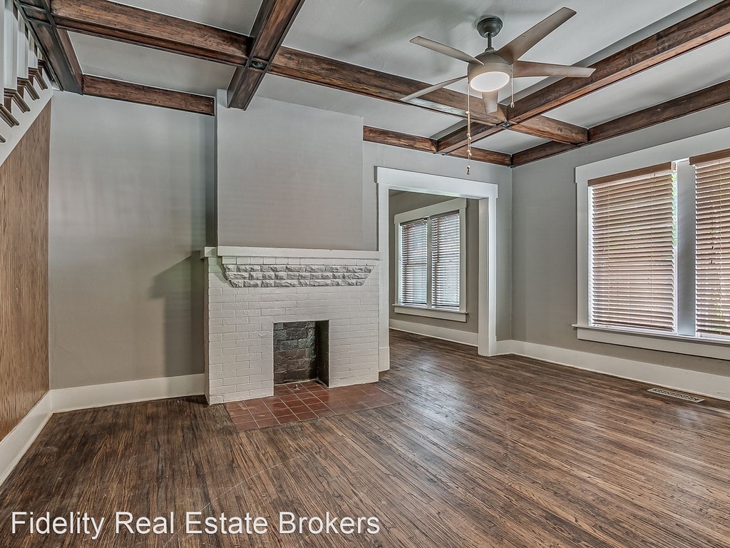 2014 N Lee Avenue - Photo 1