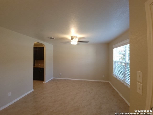 1408 Frio Eagle - Photo 4