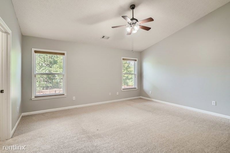 145 Parkmont Way Unit - Photo 13