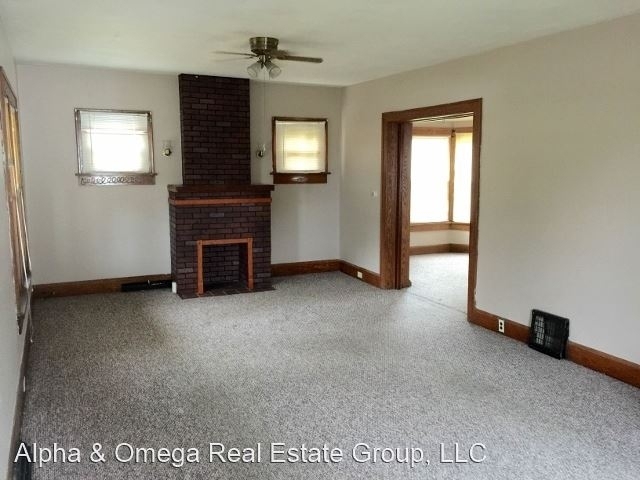 316 Hammond Ave. - Photo 1