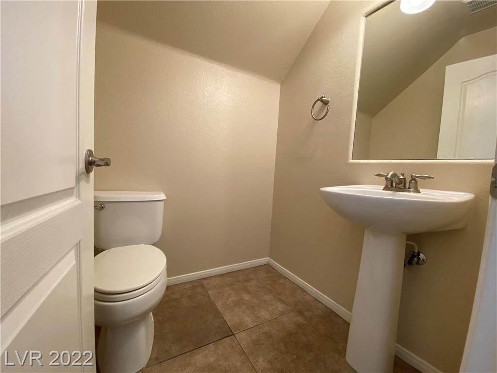 9711 Mount Kenyon Street - Photo 5