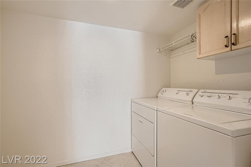 7700 Almeria Avenue - Photo 21