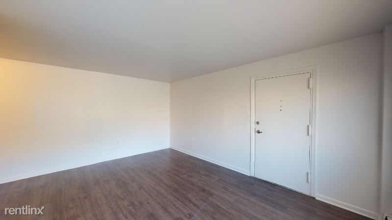 4955 G St Se - Photo 2