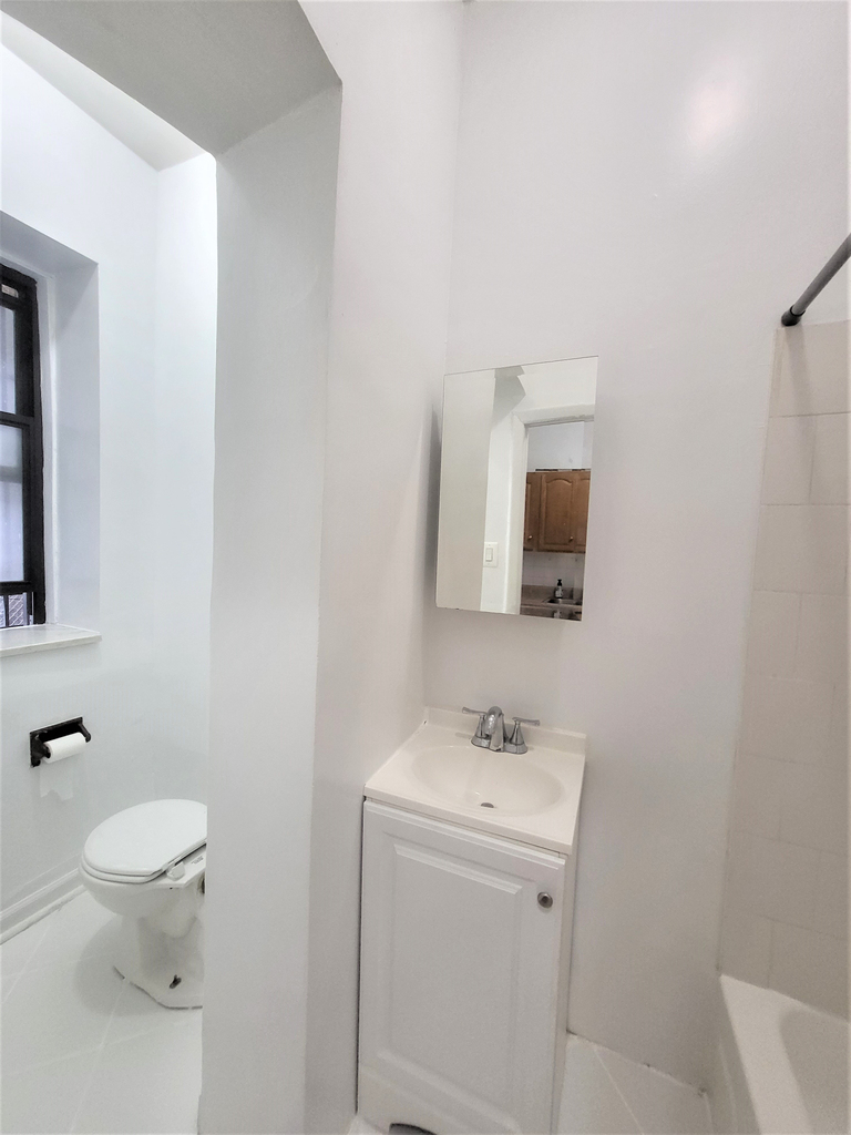 319 East 108th Street - Photo 3