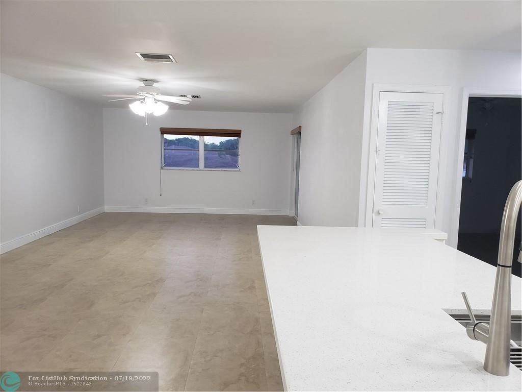 22725 Sw 66th Ave - Photo 3
