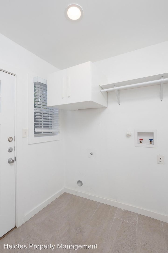 118 Delaware - Photo 10