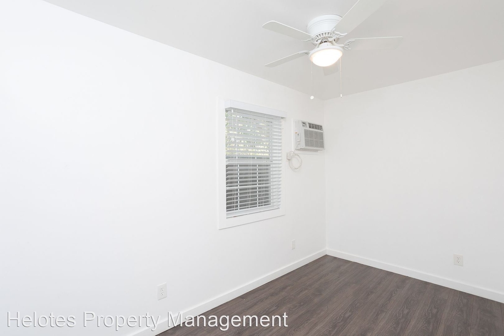 118 Delaware - Photo 13