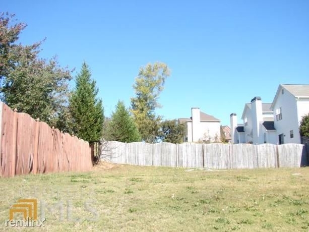 501r Chaucer Way - Photo 5