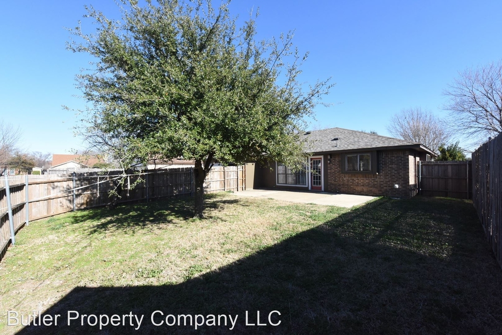 4045 Cavalry Dr. - Photo 18