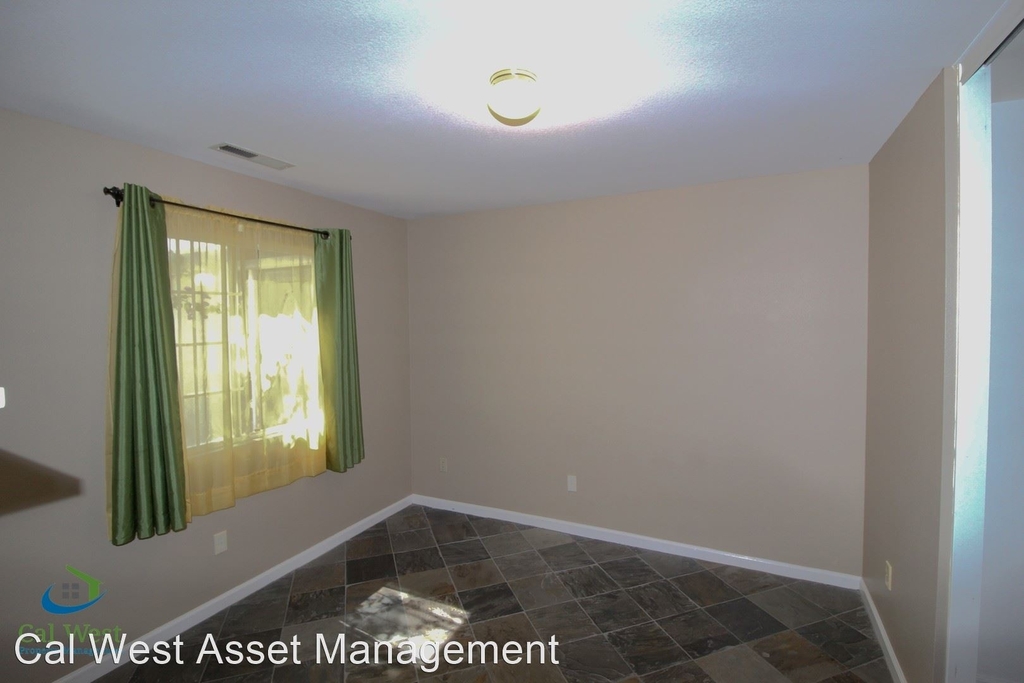 9641 Eagle Hills Way - Photo 14