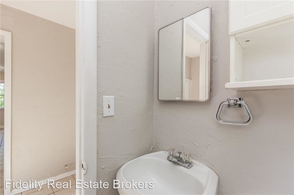 600 Nw 37th Street - Photo 14