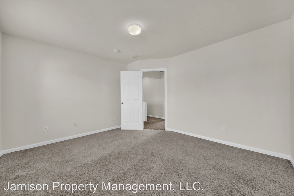 10605 Moberly Court - Photo 25