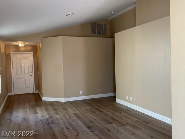 9612 Crimson Avenue - Photo 4