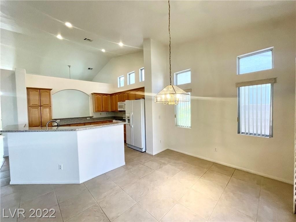 2842 Altair Street - Photo 11