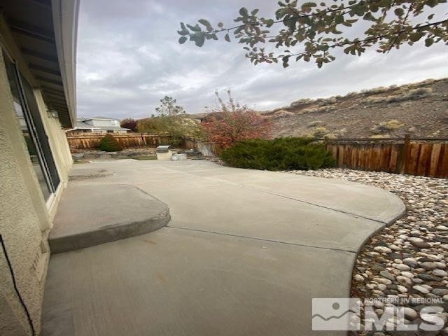 2847 Falcon Ridge - Photo 4