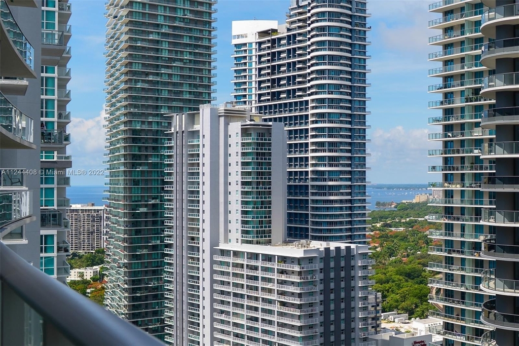 1010 Brickell Av - Photo 6