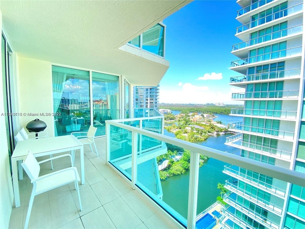 250 Sunny Isles Blvd - Photo 6