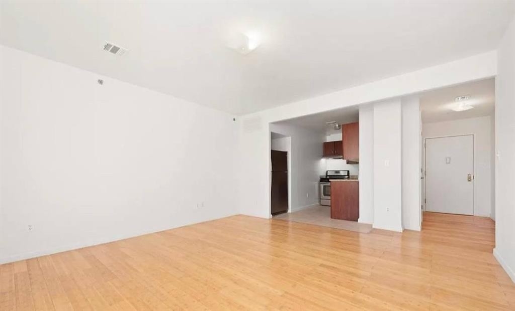 380 Neptune Avenue - Photo 8