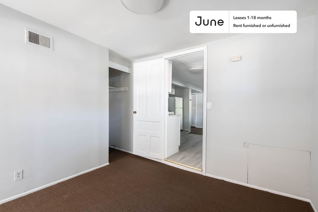 3765 N Kenmore Avenue - Photo 22