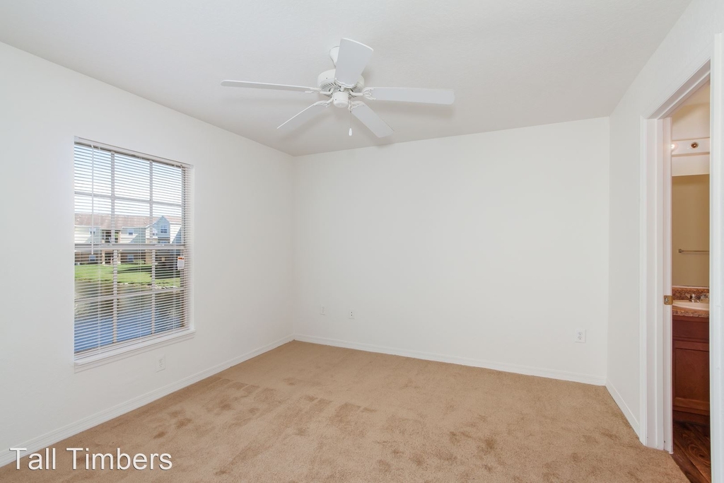 1001 Fair Winds Circle - Photo 27