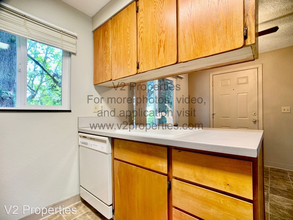 10814 Se Holgate Blvd - Photo 12