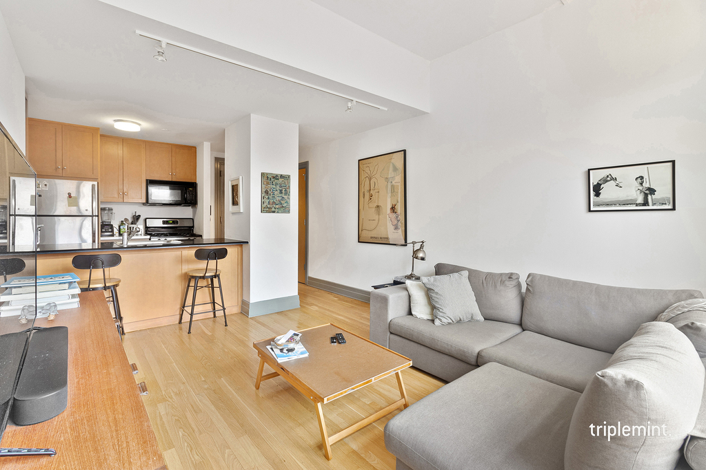 125 Court Street - Photo 3