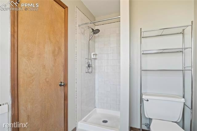 8040r Sangor Drive - Photo 20