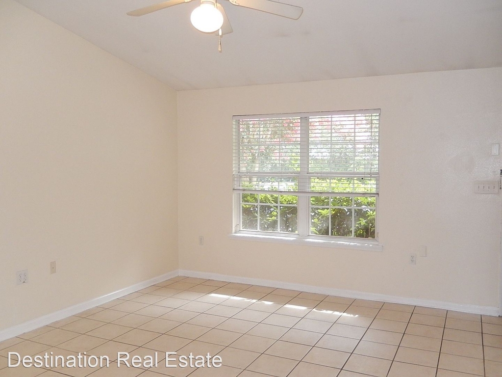 2740 W Tharpe St Unit 106 - Photo 8